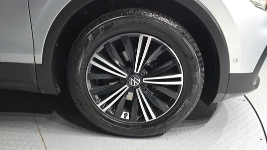 Volkswagen 2 2.0 TDI 2021 21