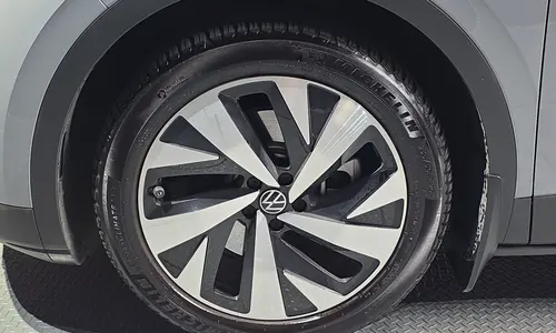 Volkswagen ID.4 2023 5