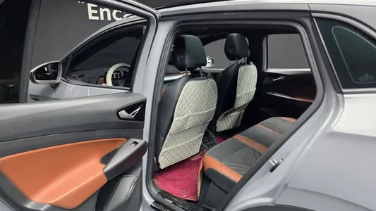 Volkswagen ID.4 2023 26