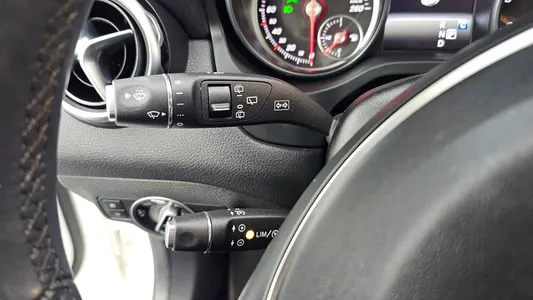 Mercedes-Benz GLA-Class X156 GLA220 2019 18