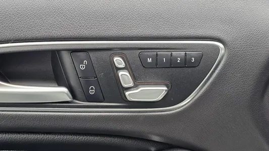Mercedes-Benz GLA-Class X156 GLA220 2019 19