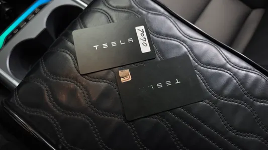 Tesla Y RWD 2024 34