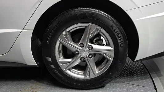 Hyundai (DN8) 2.0 LPG() 2020 20