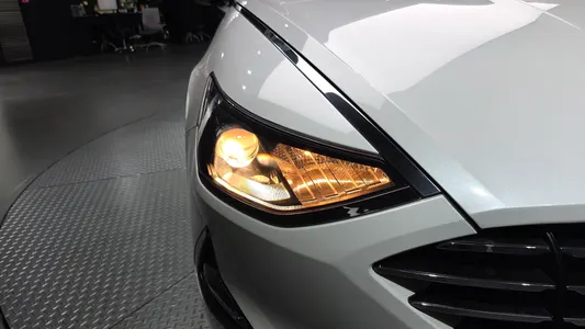 Hyundai (DN8) 2.0 LPG() 2020 21