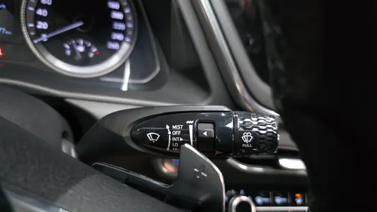 Hyundai (DN8) 2.0 LPG() 2020 26