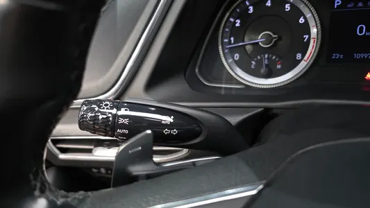 Hyundai (DN8) 2.0 LPG() 2020 28