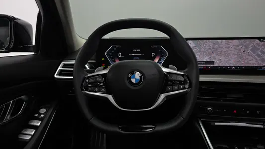 BMW 3 Series (G20) 320i 2025 13