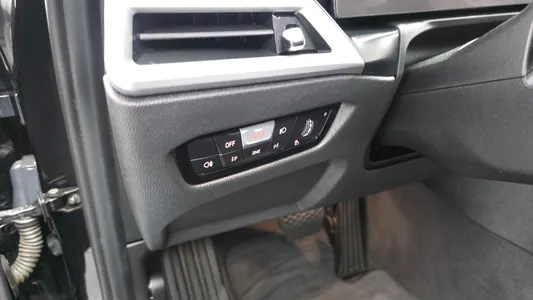 BMW 3 Series (G20) 320i 2025 19