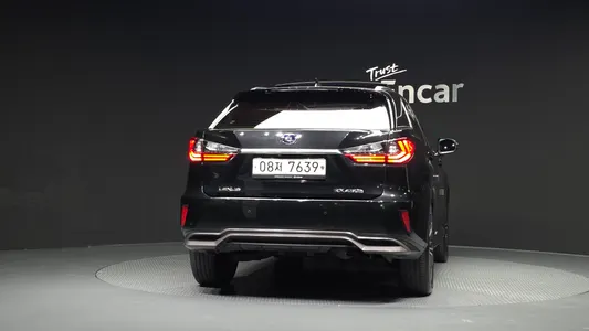 Lexus RX450h 4 2018 4