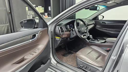 Hyundai IG 2018 10