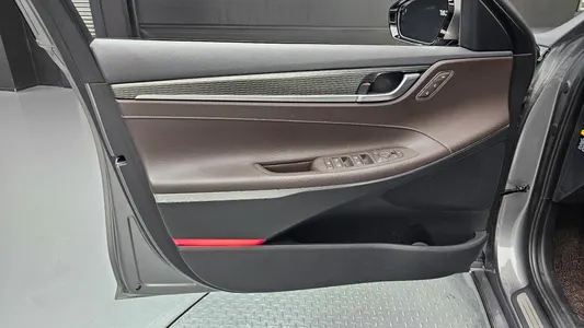 Hyundai IG 2018 24