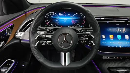Mercedes-Benz E-Class W214 E200 AMG Line 2025 12
