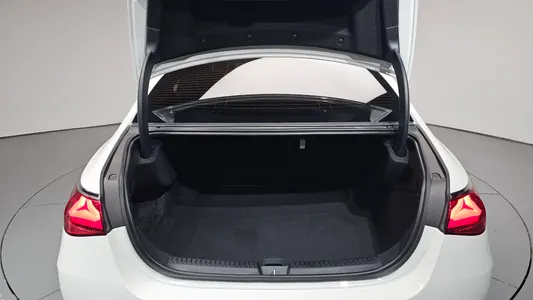Mercedes-Benz E-Class W214 E200 AMG Line 2025 19