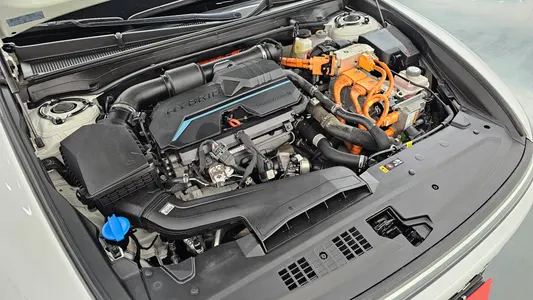 Hyundai (GN7) 2023 6