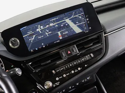 Lexus ES300h 7 2021 13