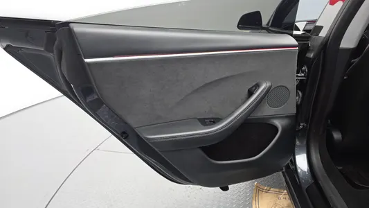 Tesla 3 AWD 2024 25
