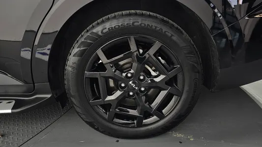 Kia 4 HEV 9 2024 22
