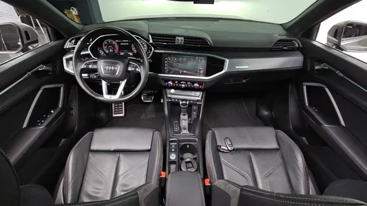 Audi Q3 (F3) 35 TDI 2020 6