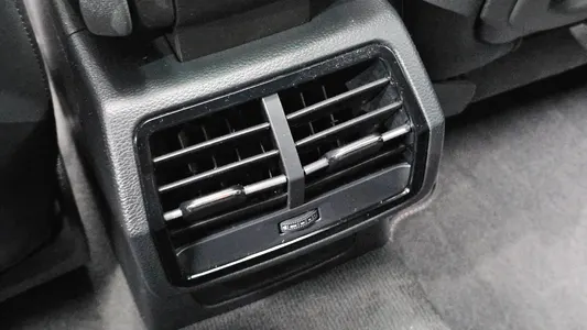 Audi Q3 (F3) 35 TDI 2020 30