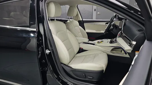 Hyundai IG 2022 12