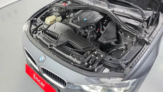 BMW 3 Series (F30) 320d 2015 5
