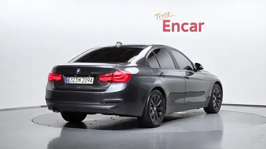 BMW 3 Series (F30) 320d 2015