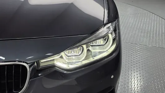 BMW 3 Series (F30) 320d 2015 22
