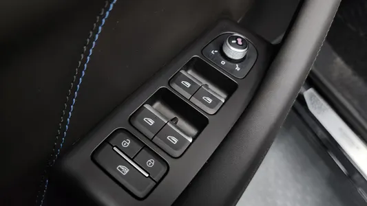 Renault Korea 필랑트 1.5 E-TECH 2WD 2026 30