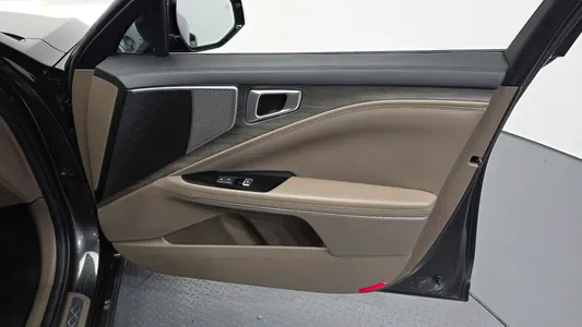 Kia K8 2023 25