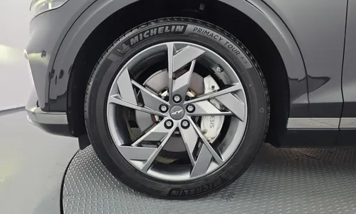 Genesis GV70 e-AWD 2023 5