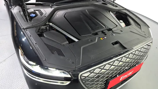 Genesis GV70 e-AWD 2023 6