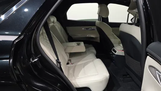 Genesis GV70 e-AWD 2023 12