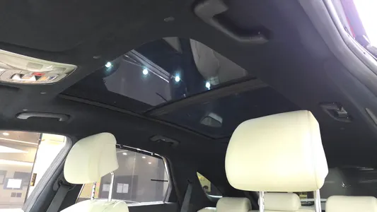 Genesis GV70 e-AWD 2023 19