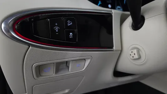 Genesis GV70 e-AWD 2023 27