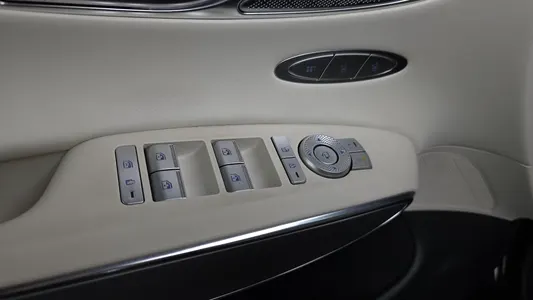 Genesis GV70 e-AWD 2023 28