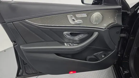Mercedes-Benz E-Class W213 E53 AMG 4MATIC+ 2021 24