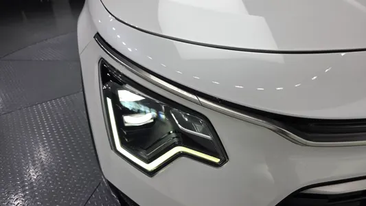 Kia 디 니로 2022 22