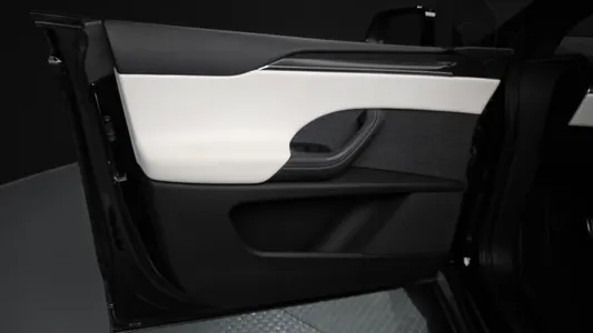 Tesla X 2023 24