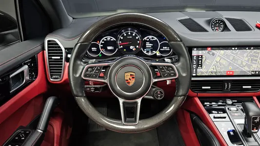 Porsche (PO536) 3.0 2019 13