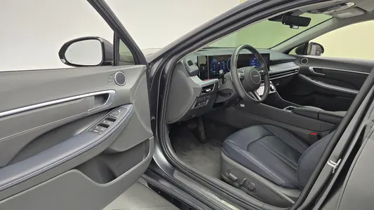 Hyundai (DN8) 2024 10