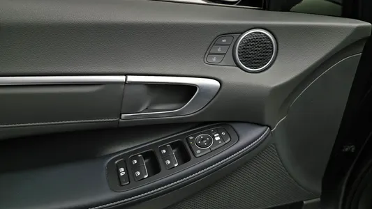 Hyundai (DN8) 2024 17