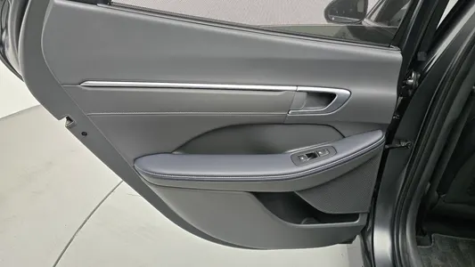 Hyundai (DN8) 2024 25