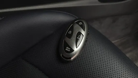 Hyundai (DN8) 2024 27