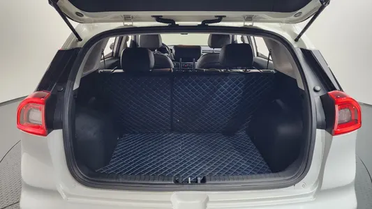 Kia Niro 2017 16