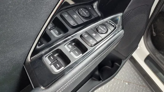 Kia Niro 2017 27