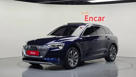 Audi e- 55 2021