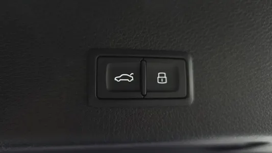 Audi e- 55 2021 16