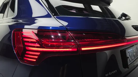 Audi e- 55 2021 23