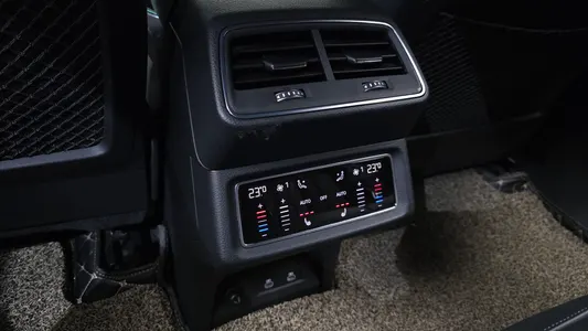 Audi e- 55 2021 28