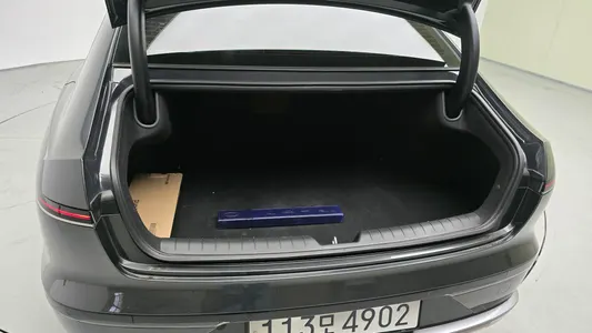 Hyundai (GN7) 2024 28